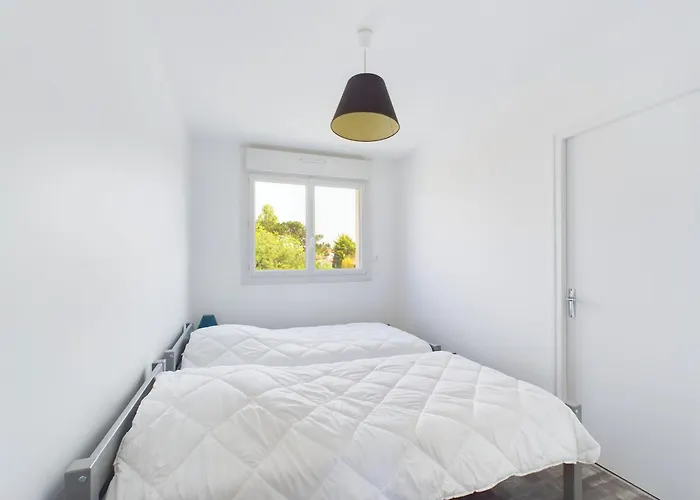 Pour 4 Centre - Proche De La Gare 생 힐레르 드 리에